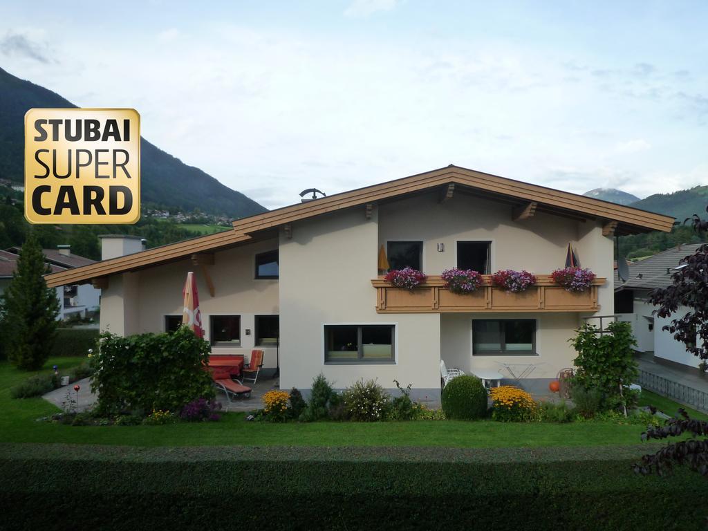 Ferienwohnungen Sommavilla Fulpmes Exterior foto